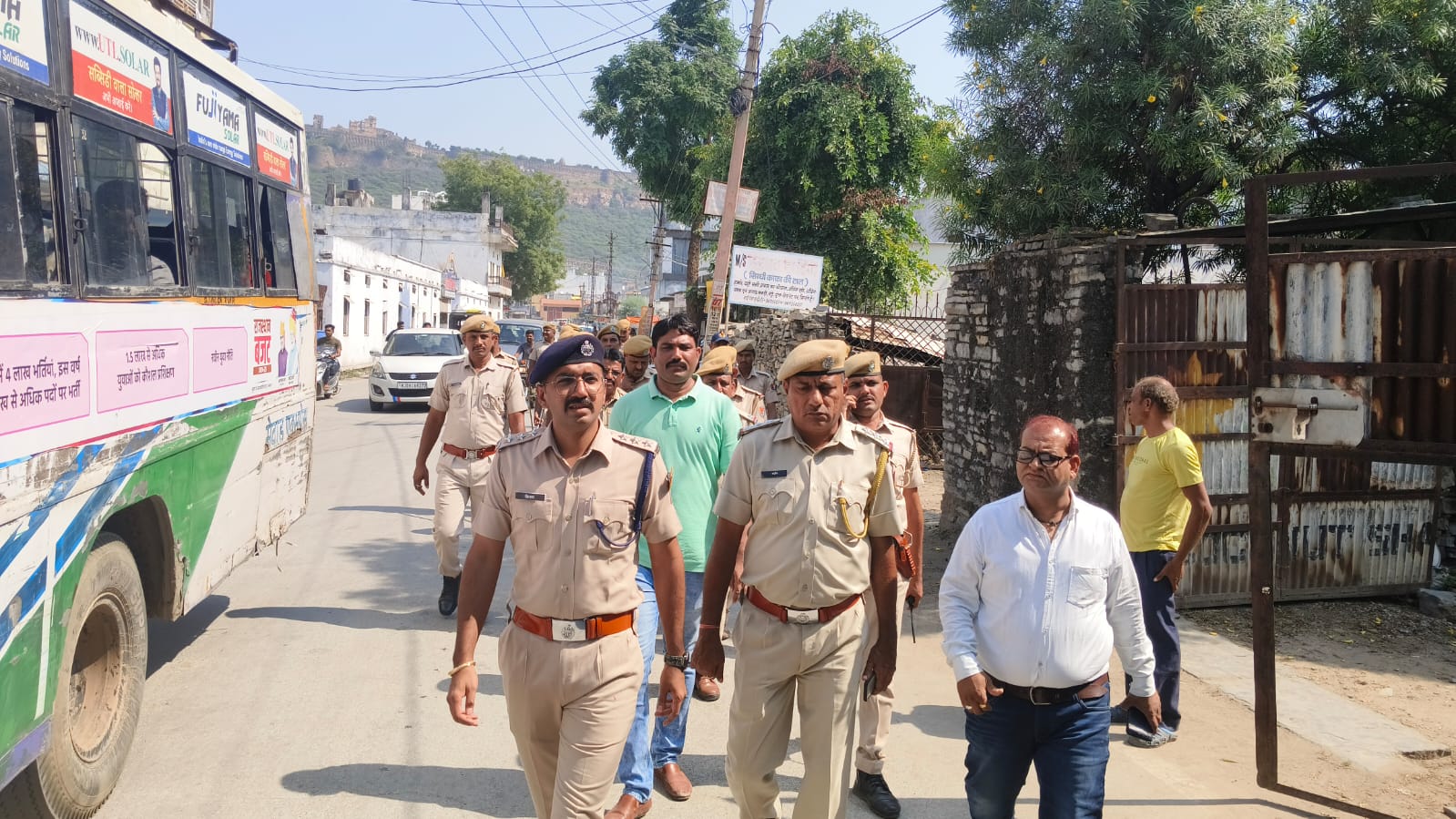 चित्तौड़गढ़ - त्योहारों के लिए पुलिस अलर्ट, बाजारों में अतिक्रमण व यातायात नियम का उल्लंघन करने पर होगी कार्रवाई