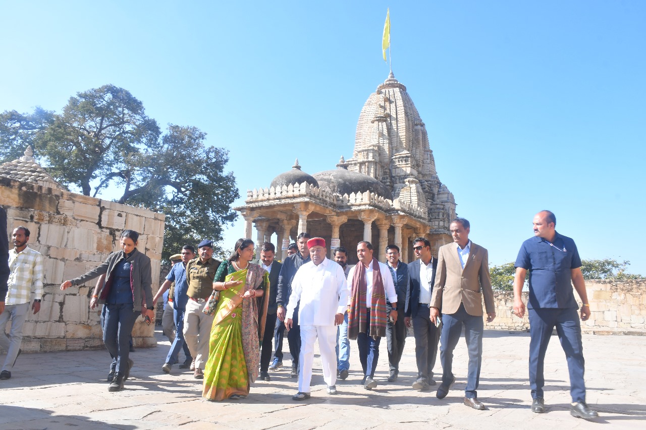 चित्तौड़गढ़ - शिल्प और स्थापत्य से अभिभूत हुए राज्यपाल थावरचंद गहलोत