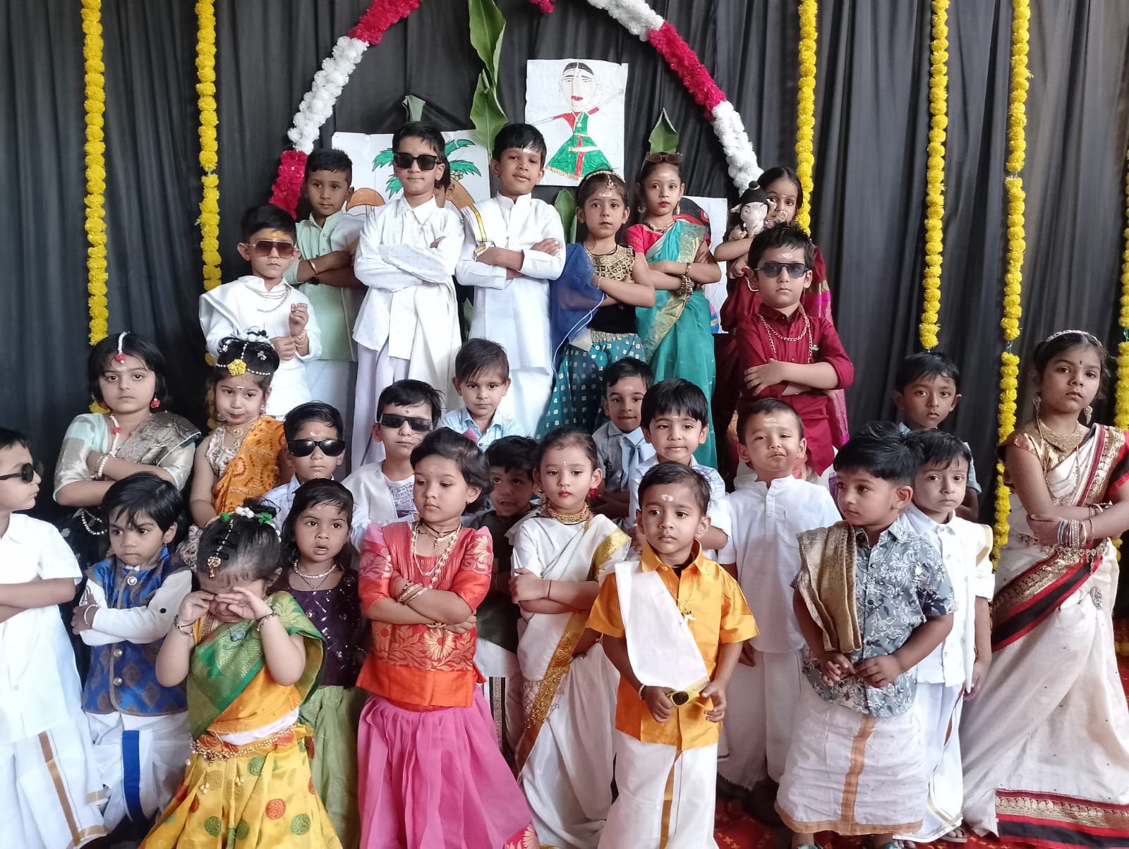 प्रतापगढ़ / छोटीसादड़ी - द सांता किड्स स्कूल में विविधता में एकता थीम पर फूड फेस्टिवल का हुआ आयोजन