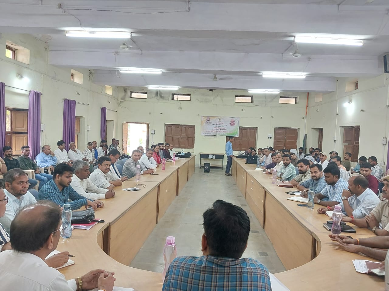 चित्तौड़गढ़ / डूंगला - सायरन बजते ही लाइट बंद करें पैनिक होने की जरूरत नहीं -एसडीएम