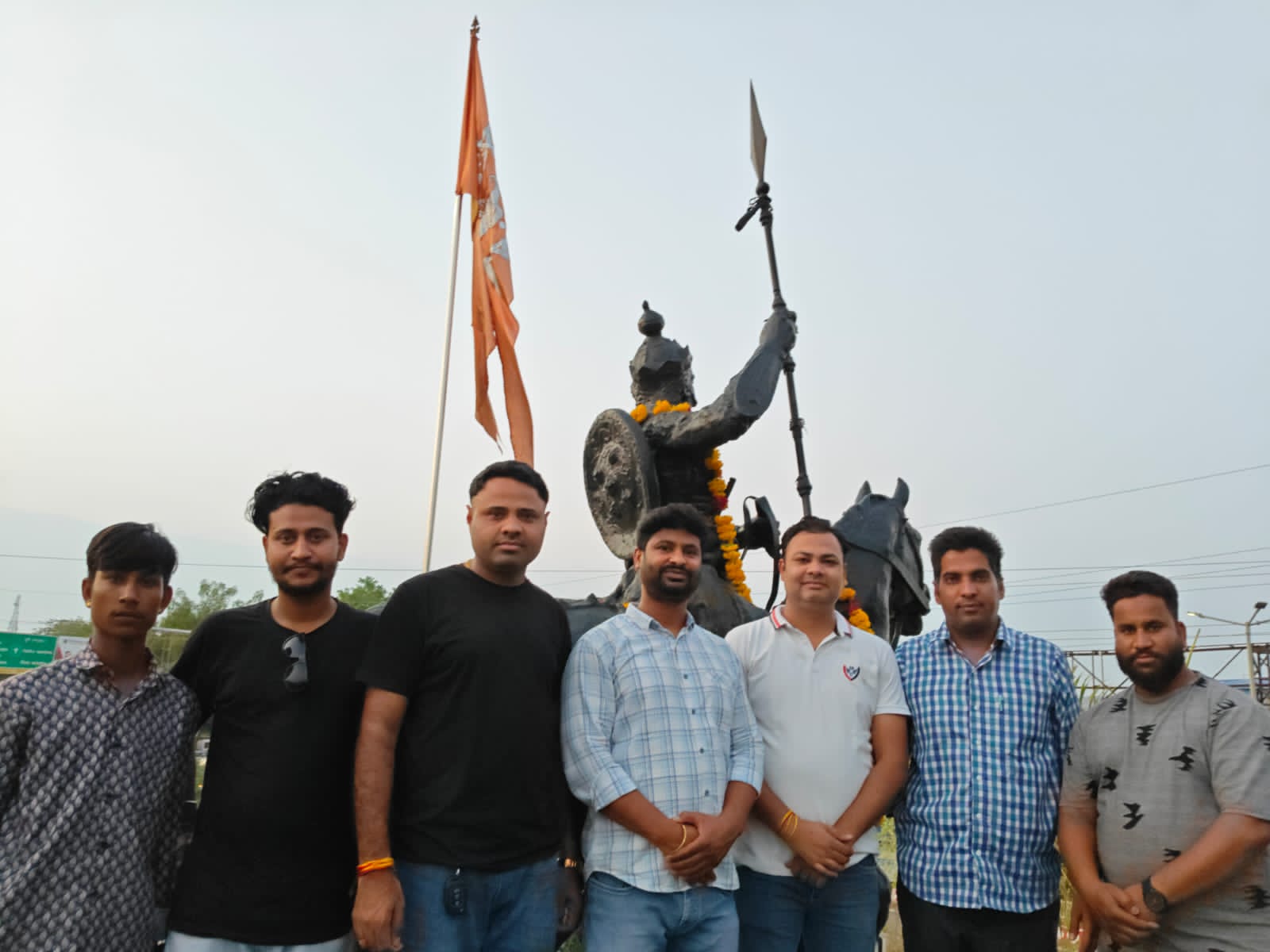 चित्तौड़गढ़ - युवक कांग्रेस ने महाराणा प्रताप जयन्ती पर माल्यापर्ण एवं विचार गोष्ठी का किया आयोजन