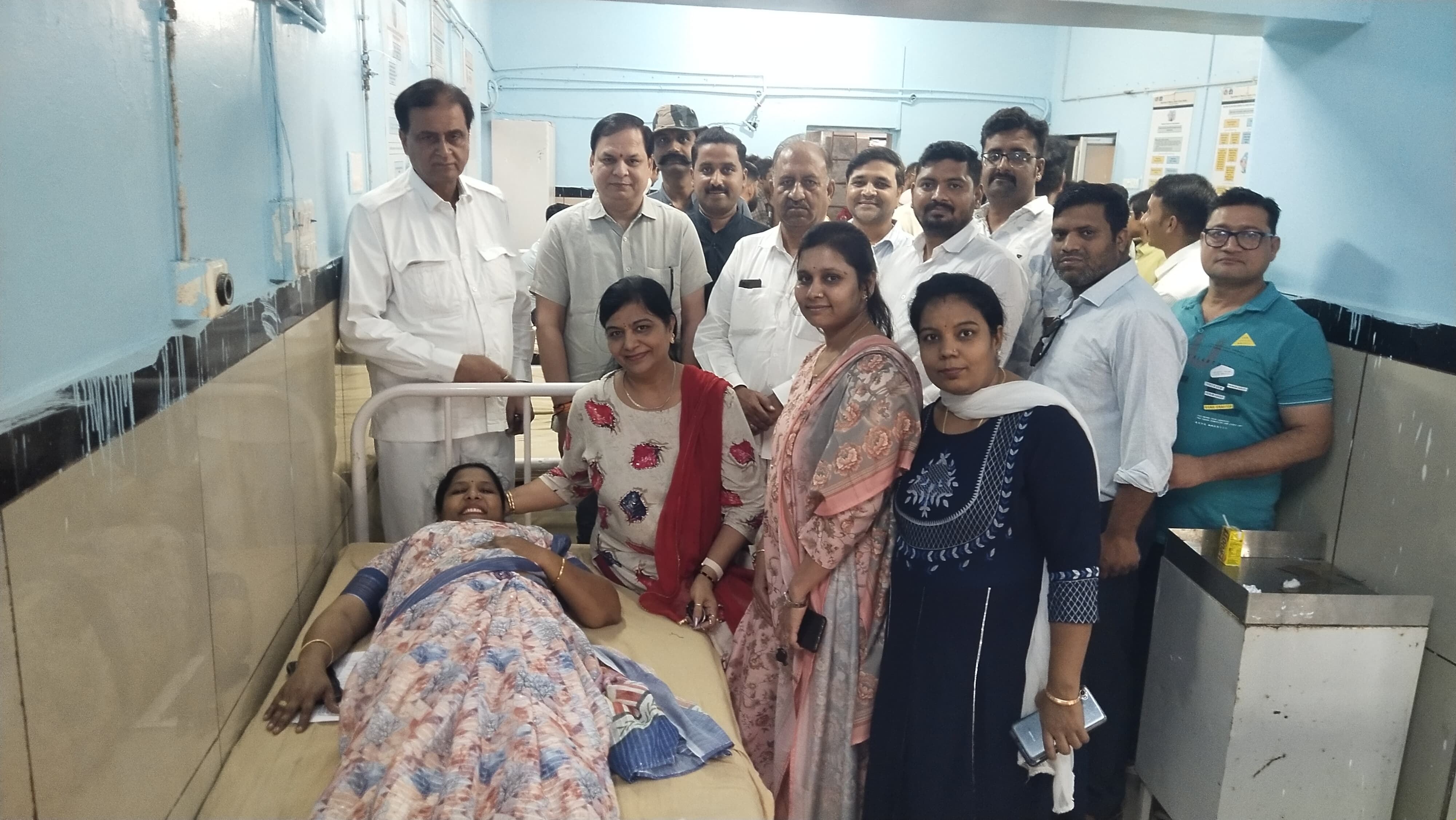चित्तौड़गढ़ / निम्बाहेड़ा - जिला चिकित्सालय का विधायक कृपलानी ने किया निरीक्षण