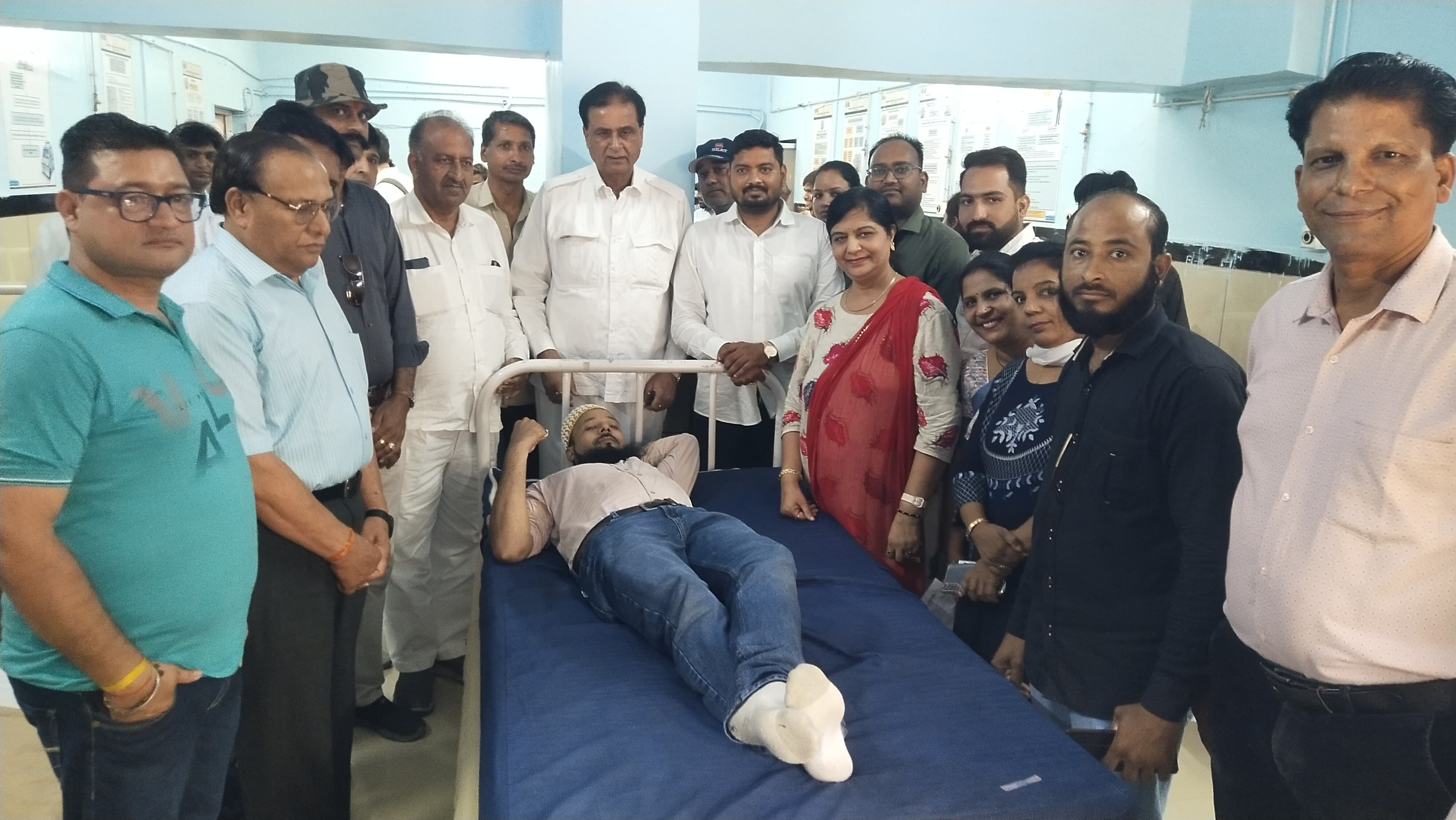 चित्तौड़गढ़ / निम्बाहेड़ा - वीर सैनिकों के लिए रक्त की उपलब्धता सुनिश्चित करने के लिए रक्तदान शिविर का हुआ आयोजन