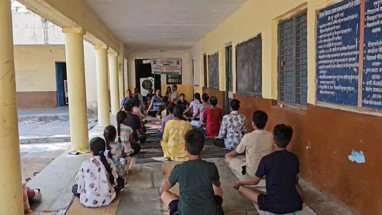 चित्तौड़गढ़ / मंडफिया - प्रतिदिन कराया जा रहा योगाभ्यास