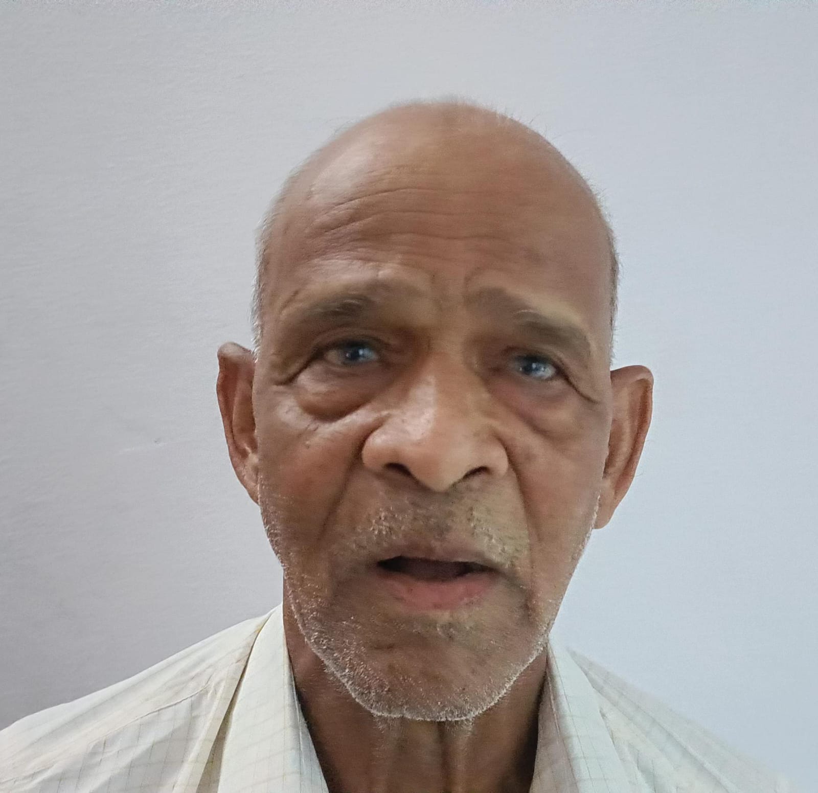 प्रतापगढ़ / छोटीसादड़ी - पैरालिसिस मरीज को आयुर्वेद ने दी नई जिंदगी, तीन माह में हुआ पूरी तरह स्वस्थ