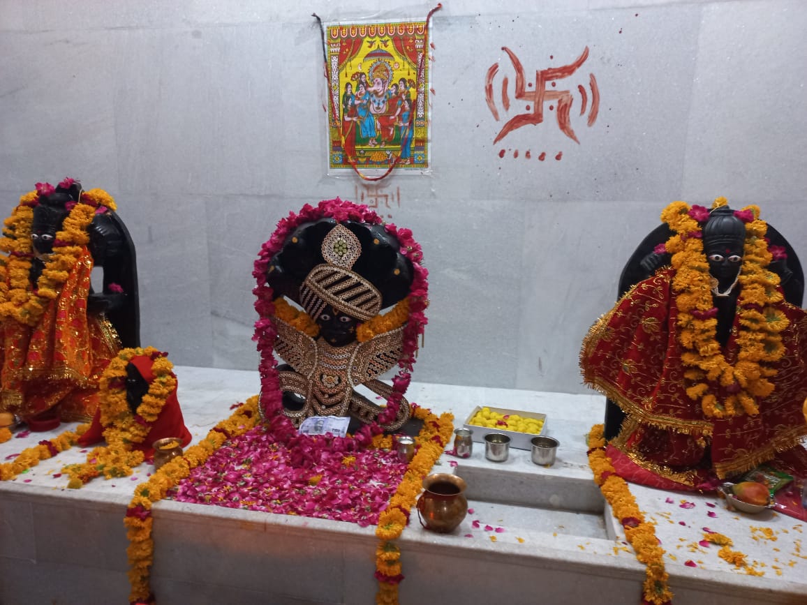 चित्तौड़गढ़ - काली कल्याण धाम में मां काली, मां नागणेचा, कल्ला राठौड, की प्रतिमा की हुई स्थापना            