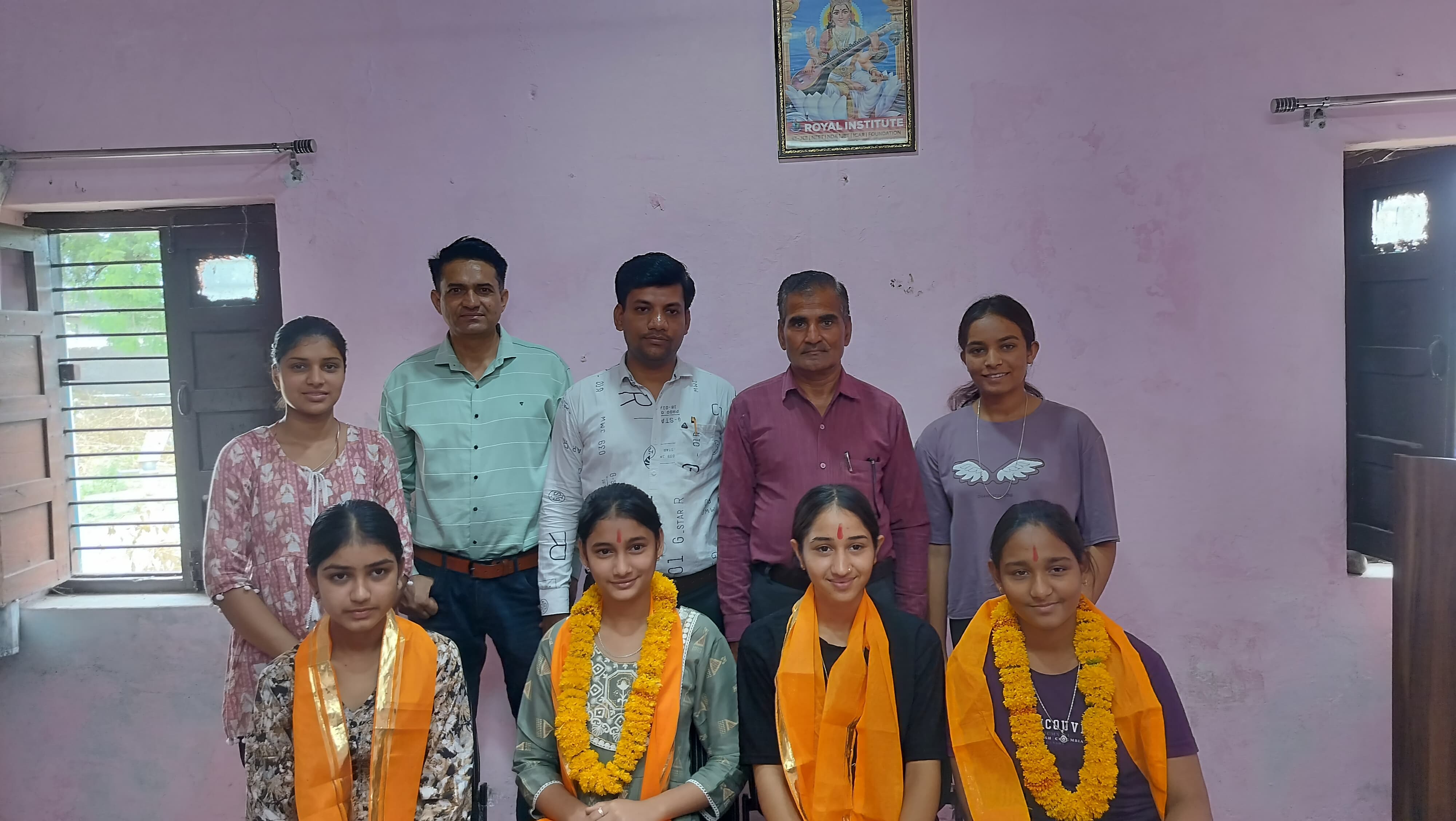 चित्तौड़गढ़ / चिकारड़ा - दसवीं बोर्ड में चिकारड़ा विद्यालय का परीक्षा परिणाम 91.67 रहा