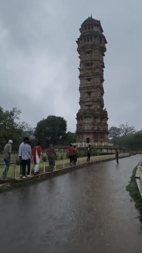 चित्तौड़गढ़ - विरासत पर कब तक होंगे परेशान...