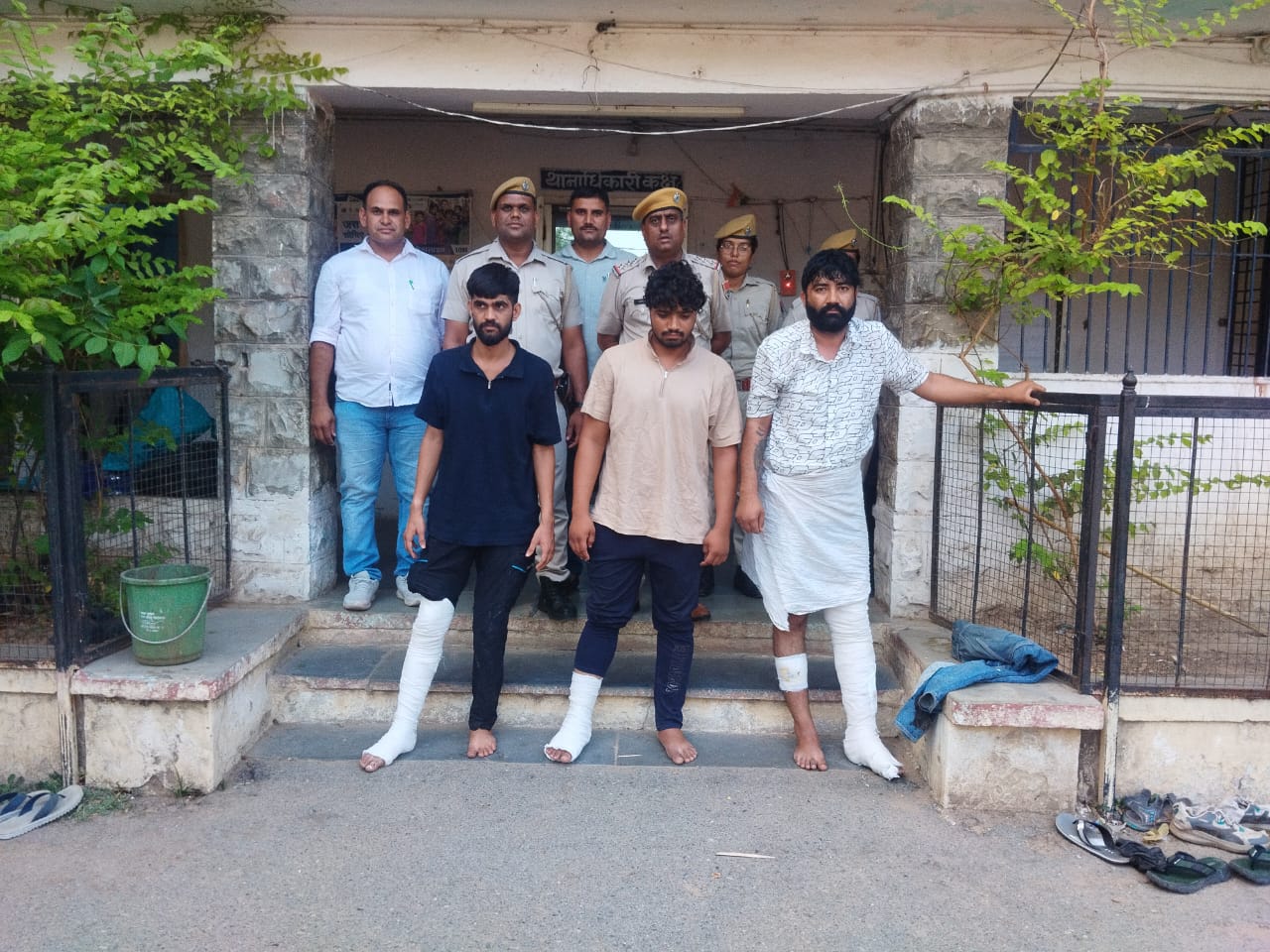चित्तौड़गढ़ - पुलिस को मिली कामयाबी, सेमलपुरा स्थित होटल पर फायरिंग में हुई युवक की मौत का मामला, पुलिस ने किया तीन आरोपियों को गिरफ्तार