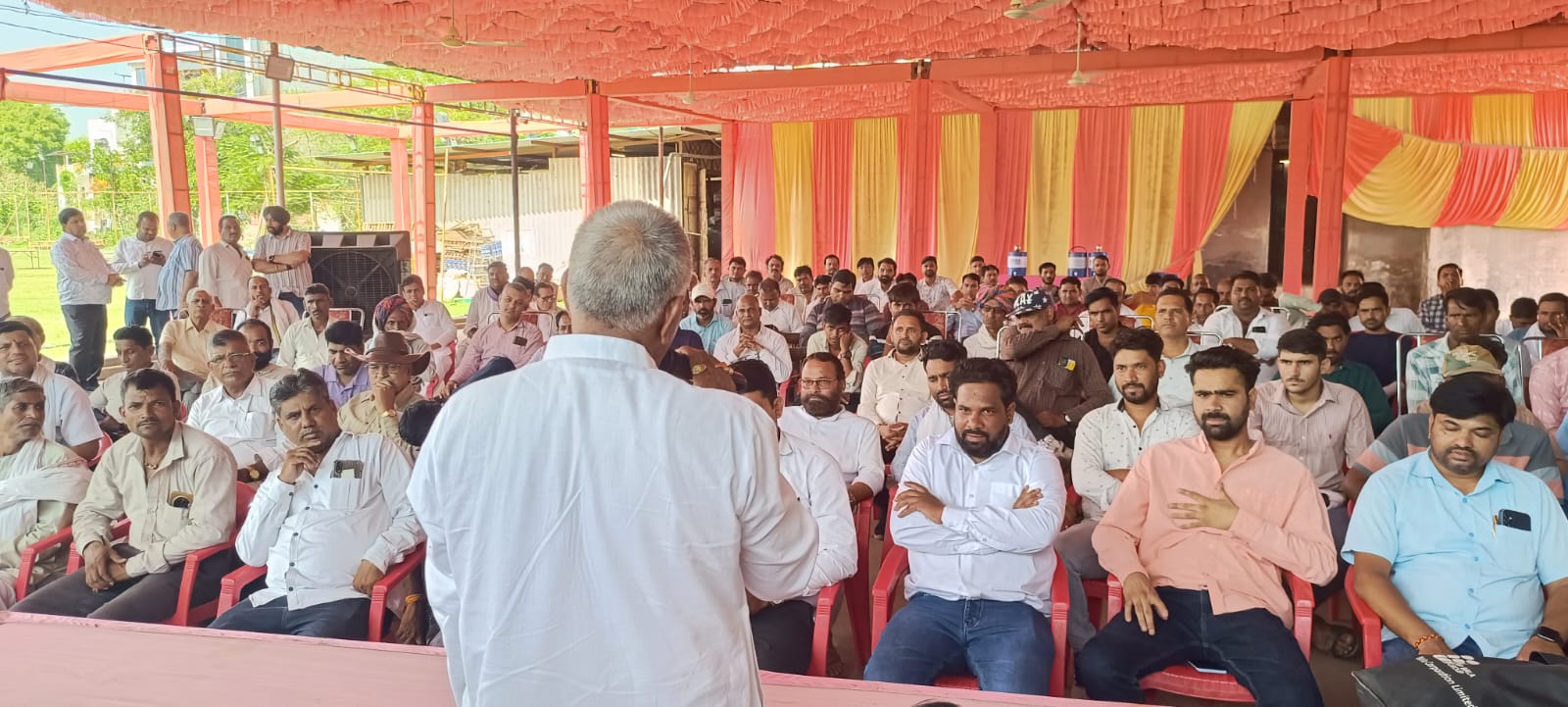 चित्तौड़गढ़ - पूर्व मुख्यमंत्री के चित्तौड़गढ़ दौरे को लेकर कांग्रेस की बैठक आयोजित