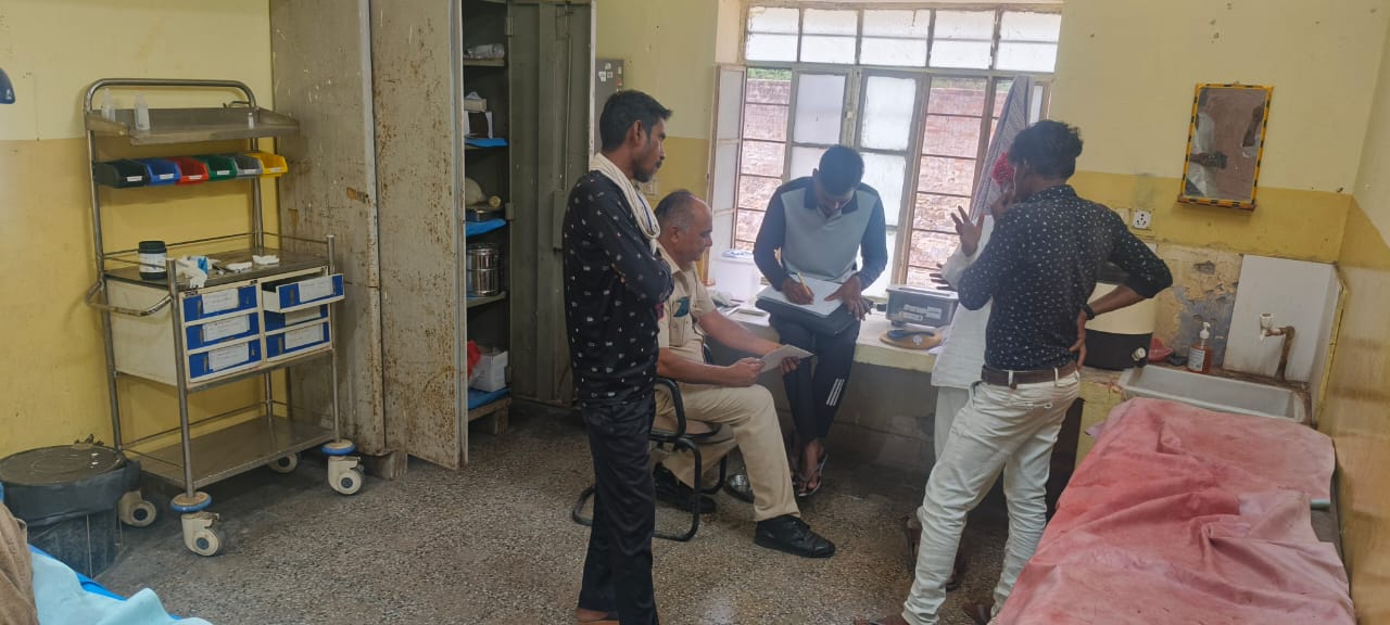 चित्तौड़गढ़ / भूपालसागर - ट्रेन की चपेट मे आने से युवक हुआ जख्मी