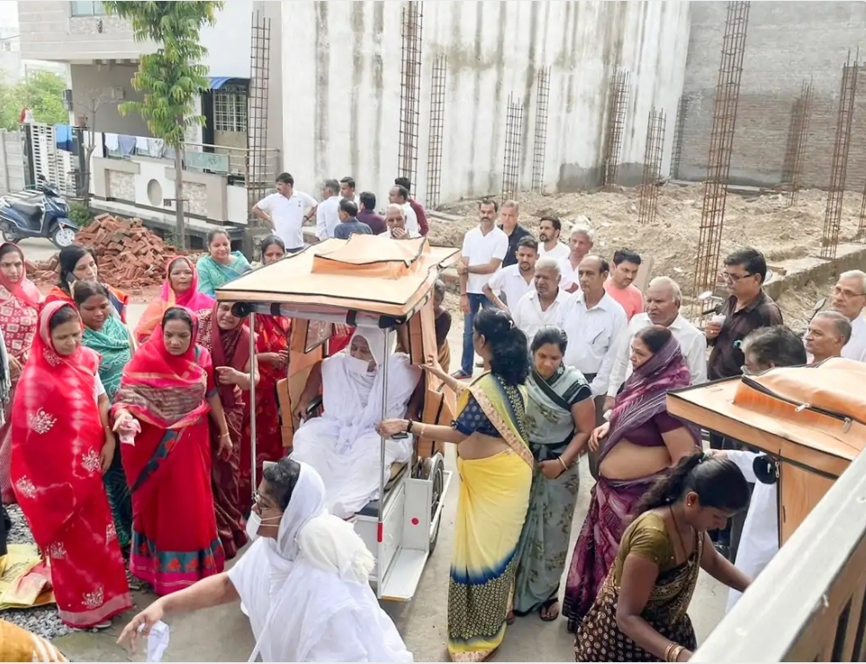 चित्तौड़गढ़ / कपासन - महासाध्वी कंचन कंवर का नगर में हुआ मंगल प्रवेश, 30 जून को होगा चातुर्मास प्रवेश
