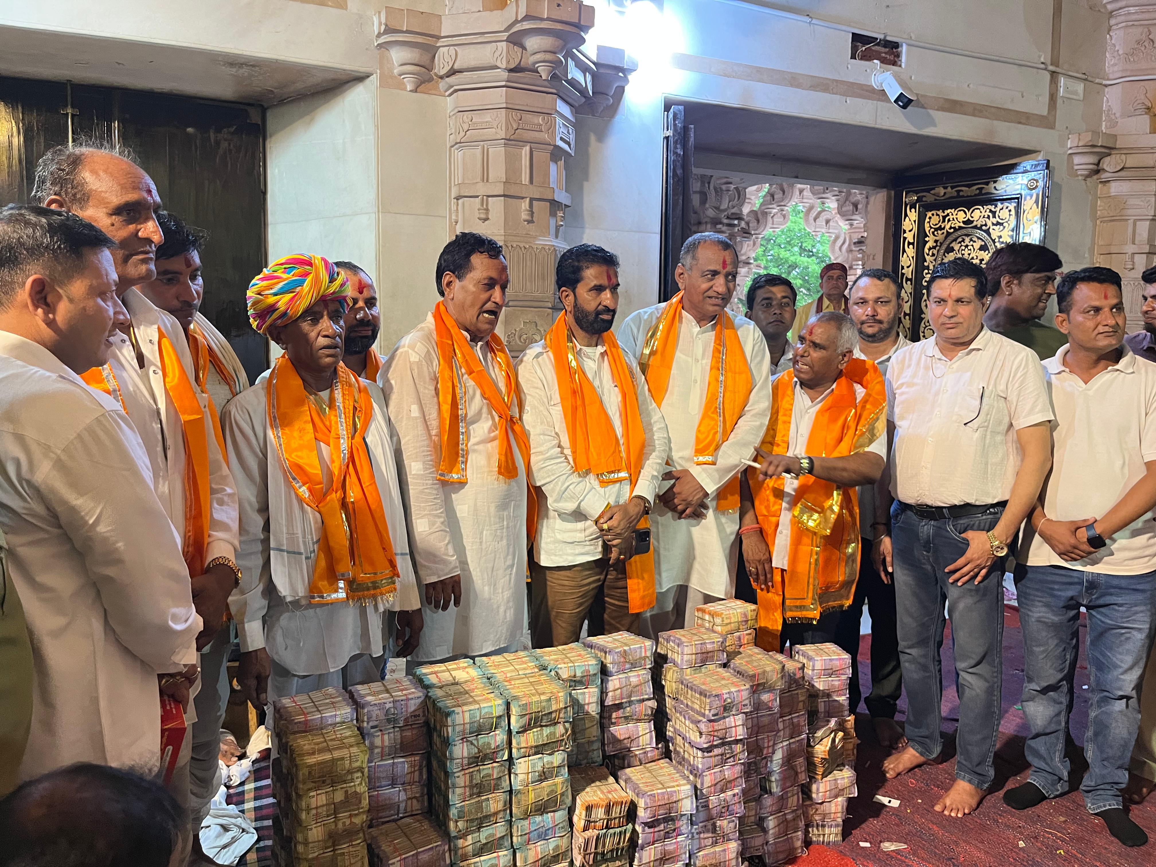चित्तौड़गढ़ - नवीन बोर्ड ने किया कार्य भार ग्रहण, ली भंडार गणना की जानकारी
