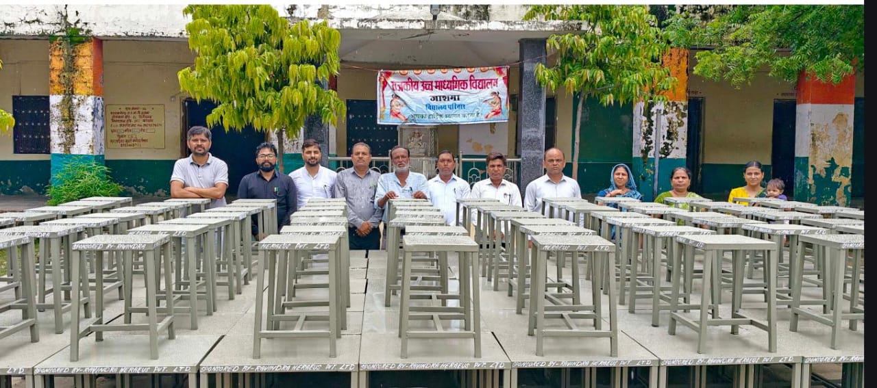 चित्तौड़गढ़ / भूपालसागर - जाशमा विद्यालय को मिला 100 सेंट टेबल स्टूल किए भेंट