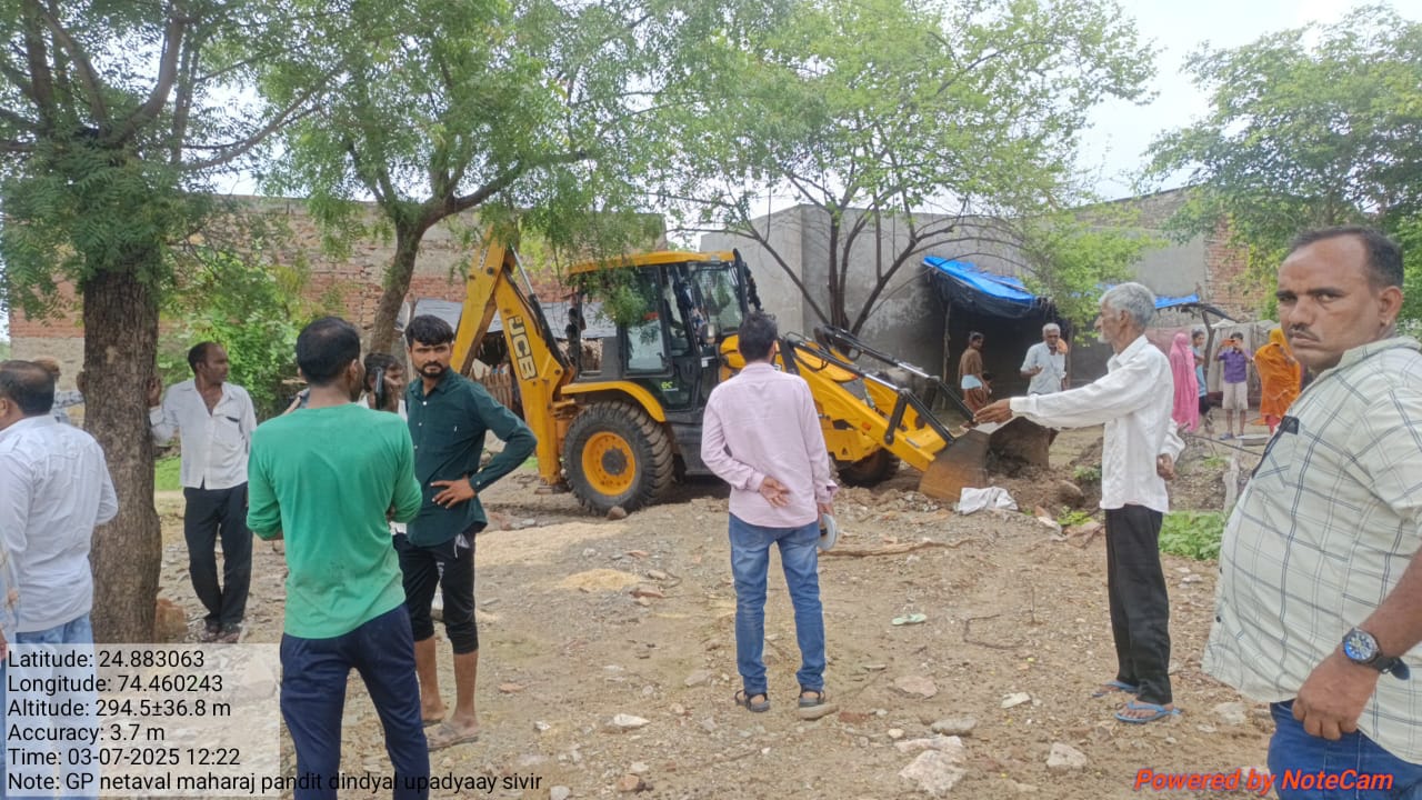 चित्तौड़गढ़ - 60 वर्षों बाद भगवान चारभुजानाथ की जमीन अतिक्रमण मुक्त, ग्रामीणों में खुशी की लहर