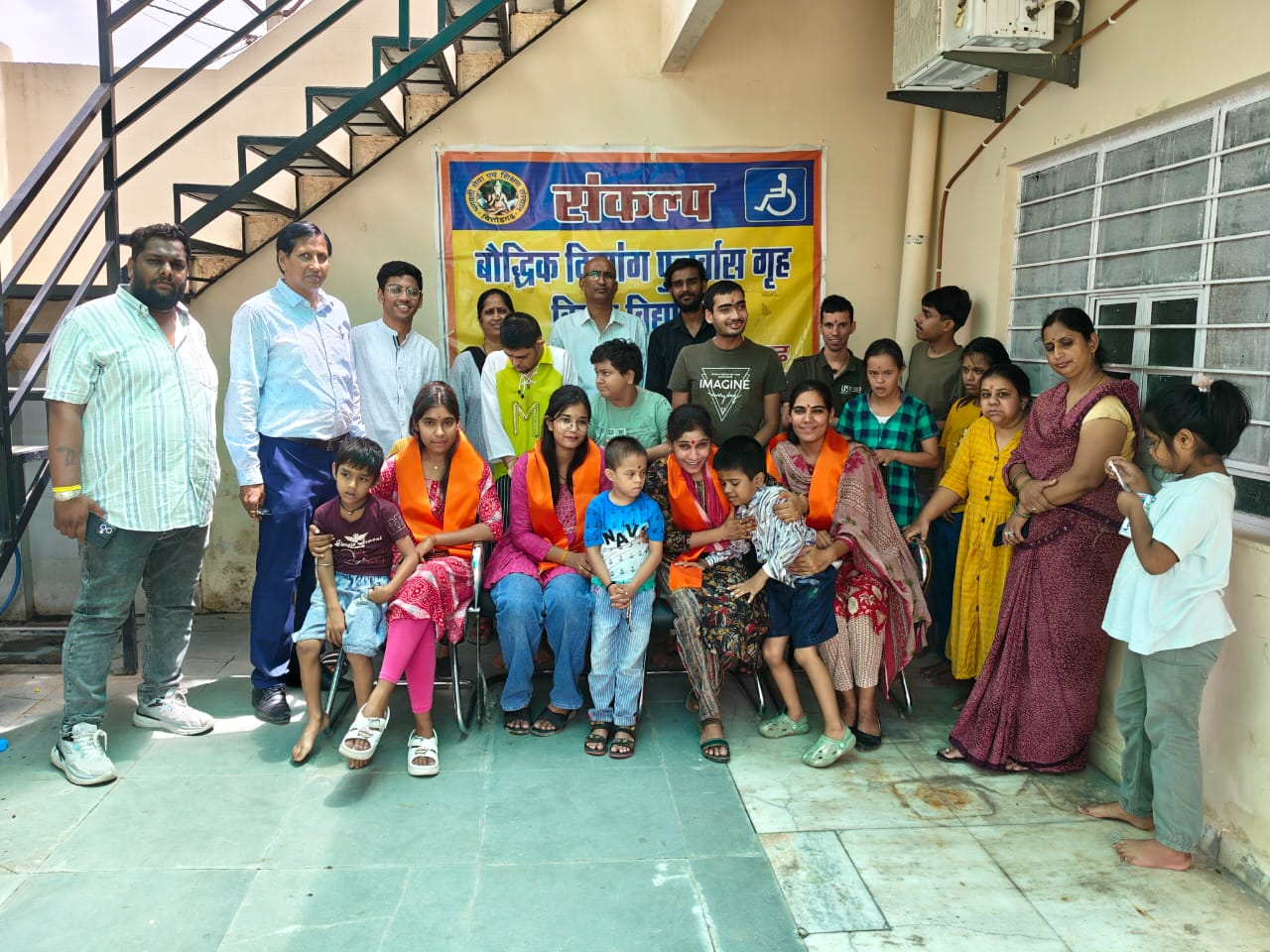 चित्तौड़गढ़ - बौद्धिक दिव्यांग बच्चों के गुरुजन का सम्मान एवं अभिनंदन किया