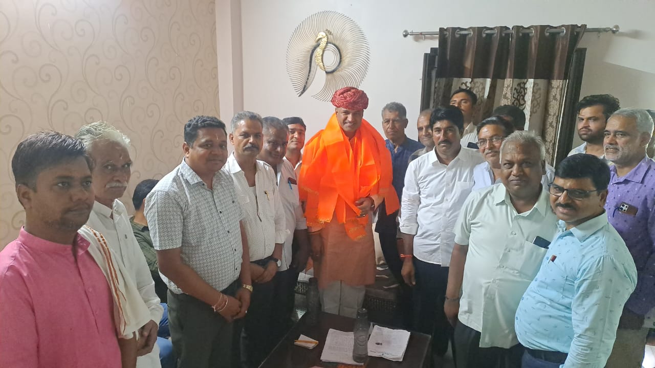 वित्तीय स्वीकृति जारी होने पर सांसद और विधायक का जताया आभार