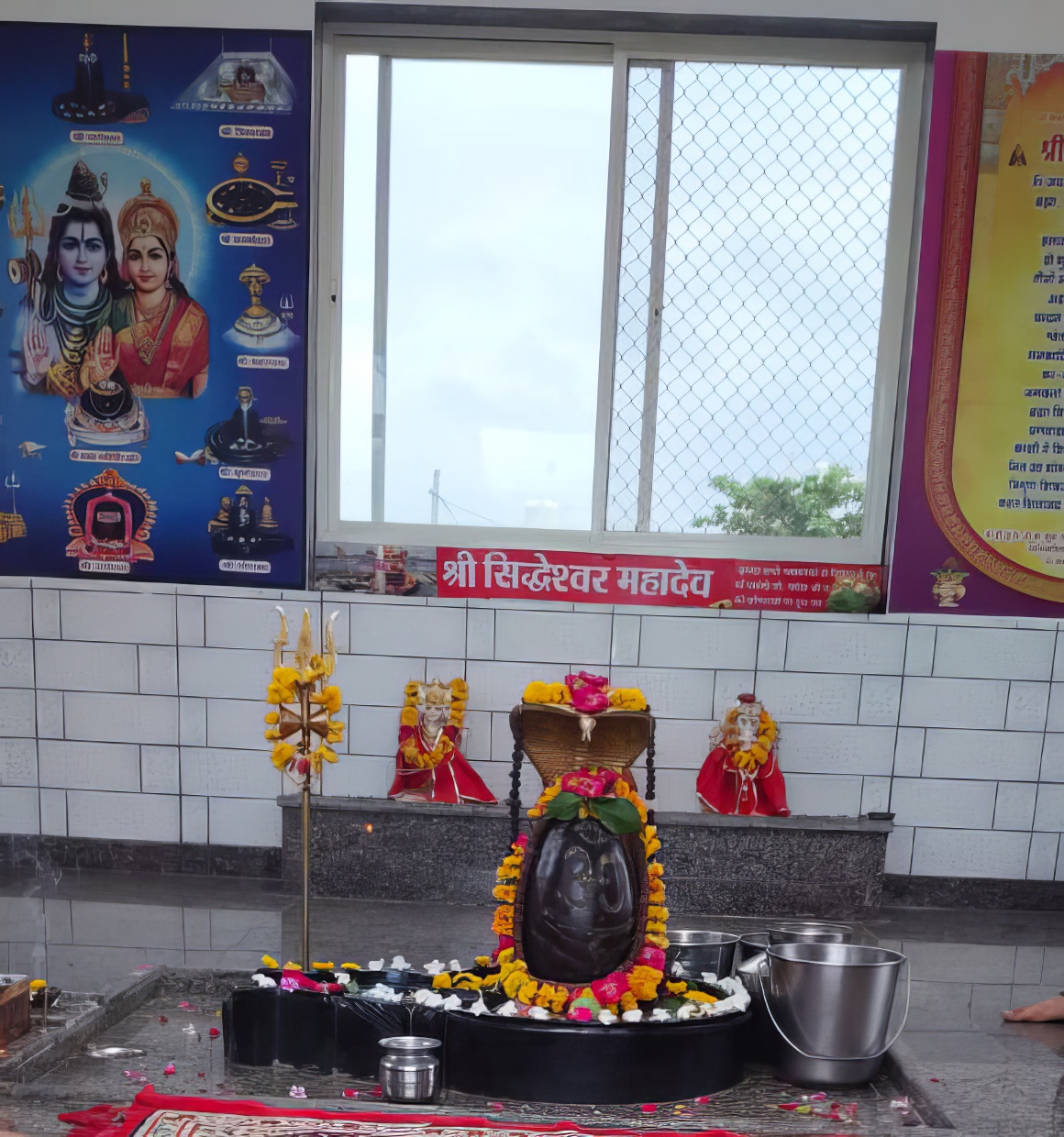   चित्तौड़गढ़ -  सावन में श्री सिद्धेश्वर महादेव मंदिर में प्रतिदिन ब्रह्ममुहूर्त में हुआ अभिषेक, श्रृंगार और आरती का आयोजन