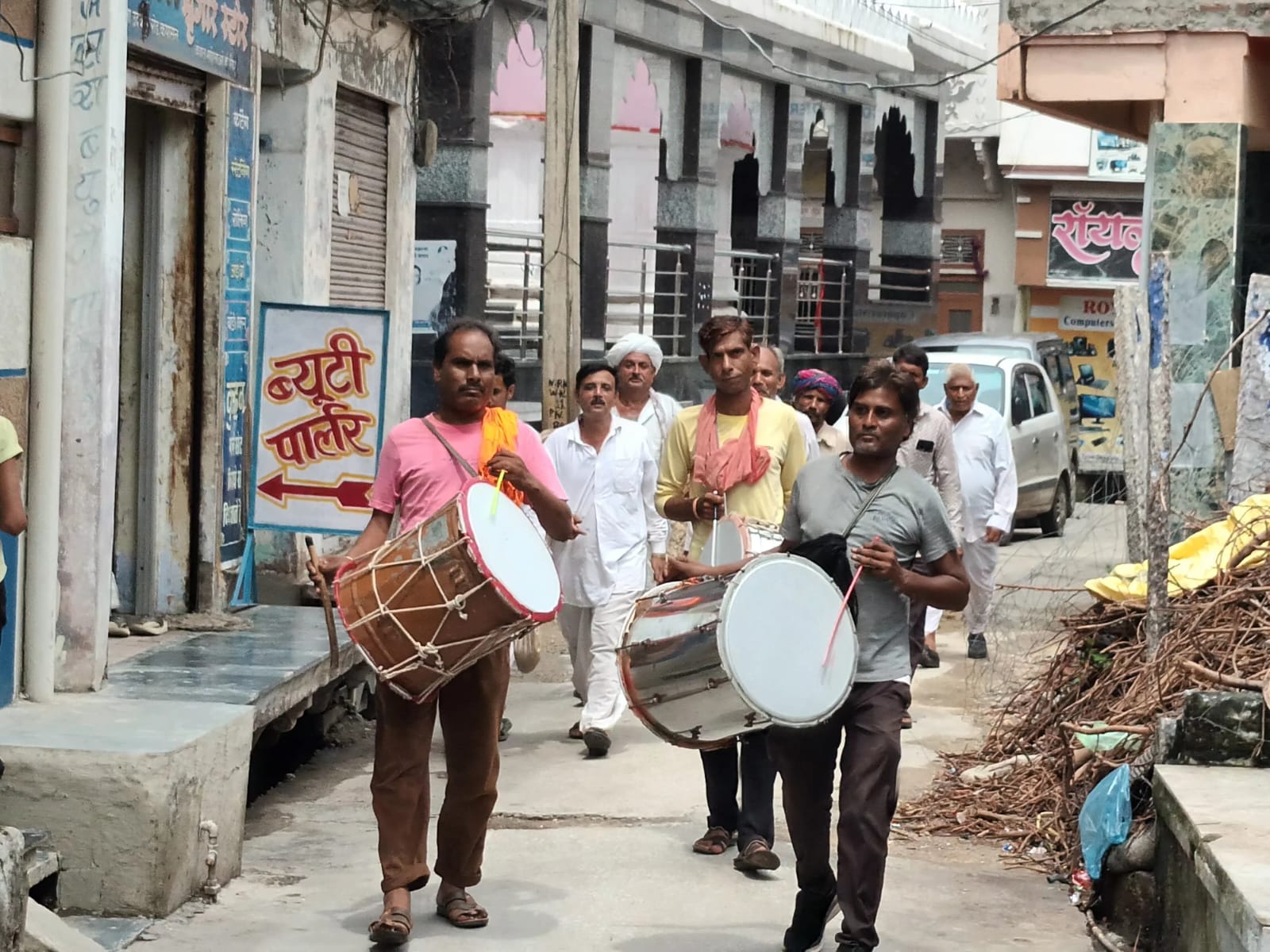 चित्तौड़गढ़ /कपासन - अच्छी बारिश एवं खुशहाली की कामना को लेकर दो दिवसीय पारंपरिक खेड़ा देवज पूजा सम्पन्न