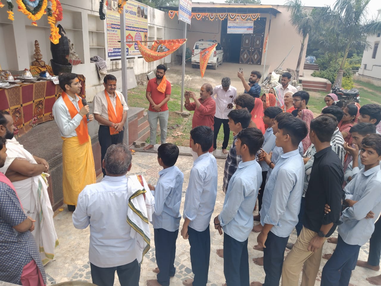 चित्तौड़गढ़ / बेंगू - देवरिया महादेव में श्रावण मास में जलाभिषेक के लिए लग रहा शिवभक्तों का तांता
