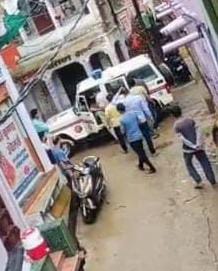 चित्तौड़गढ़  / चिकारड़ा   -  चिकारड़ा में महिला से मारपीट करने वाले तीन आरोपी गिरफ्तार, सोशल मीडिया पर वीडियो वायरल