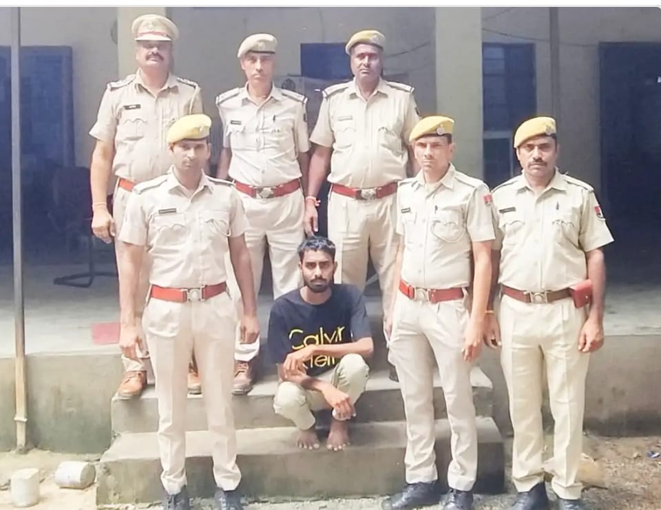 चित्तौड़गढ़ / कपासन  - अफीम के साथ युवक गिरफ्तार, पुलिस ने कार भी किया जब्त