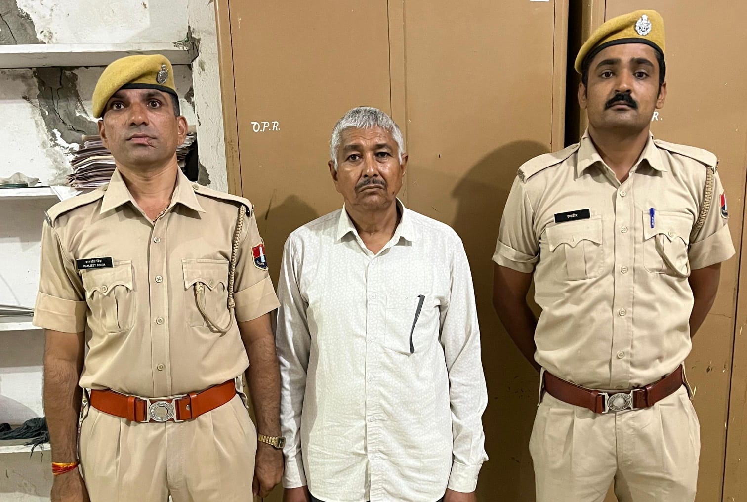 चित्तौड़गढ़ / बेंगू - विद्यालय में बच्चों के साथ अश्लील हरकत करने वाला अध्यापक गिरफ्तार