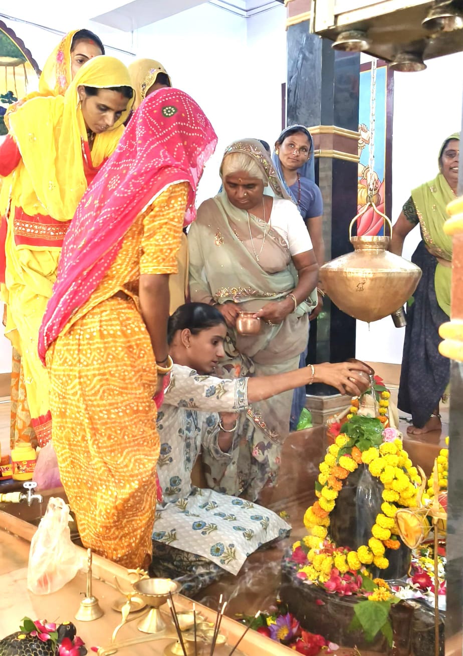  चित्तौड़गढ़/ बिनोता -  सावन के दूसरे सोमवार को शिवालयों में गूंजा हर‑हर महादेव