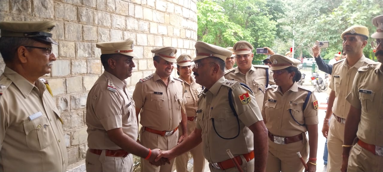 चित्तौड़गढ़ - नवनियुक्त एसपी त्रिपाठी ने संभाला पदभार