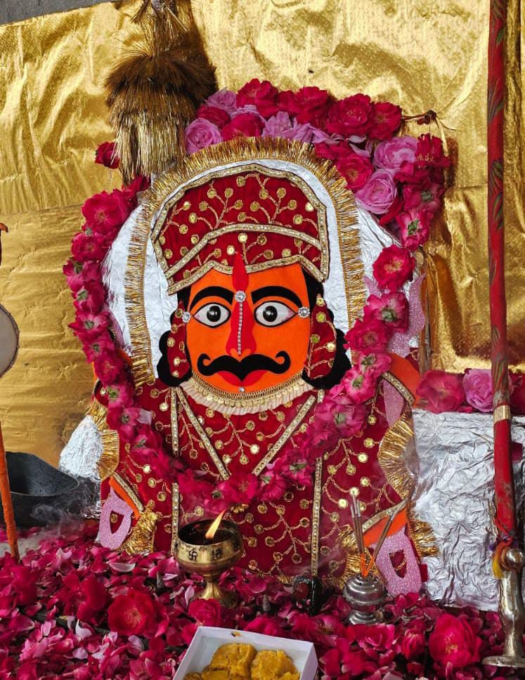   चित्तौड़गढ़ /  निंबाहेड़ा - हरियाली अमावस्या पर श्री निमड़िया भैरव देव मंदिर पर हुआ विशेष पूजा अर्चना का आयोजन