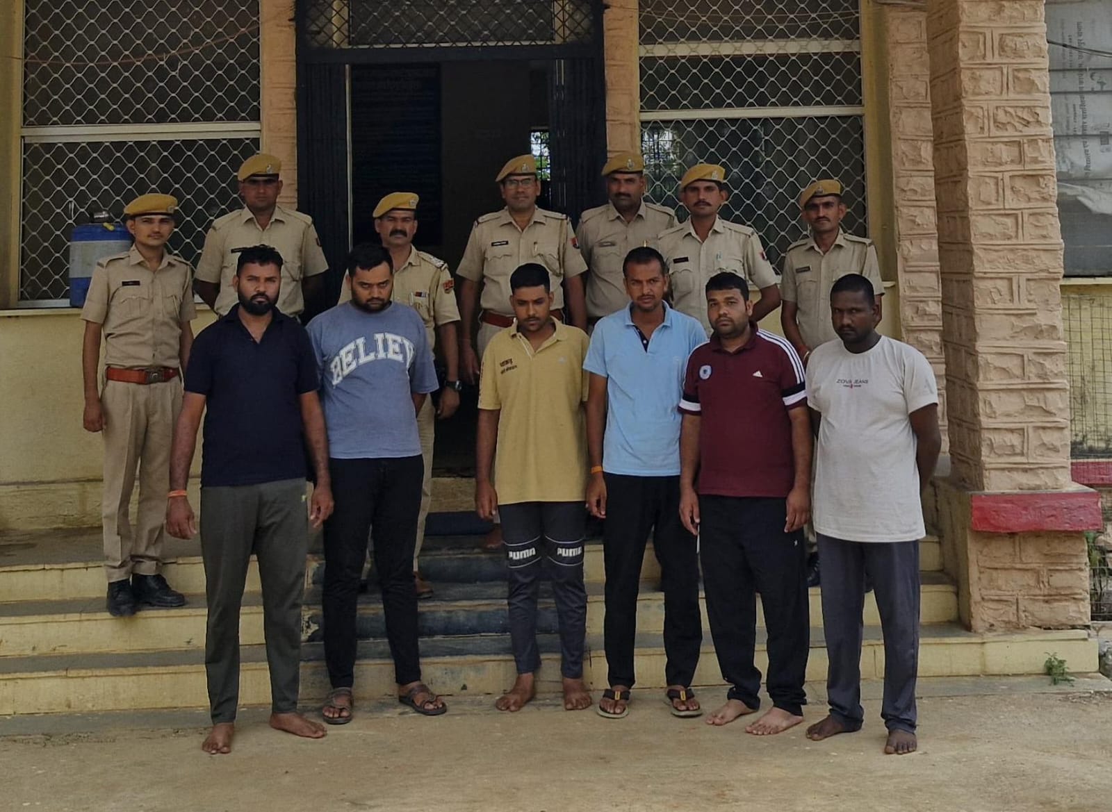 चित्तौड़गढ़ - मुखबिरी के शक में युवक की अपहरण कर हत्या, शव को जलाकर तालाब में फेंका ; छह आरोपी गिरफ्तार