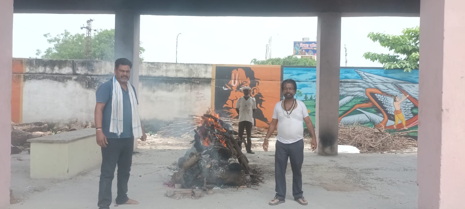 चित्तौड़गढ़ - शिवसेना ने पाँच शवों का किया अंतिम संस्कार