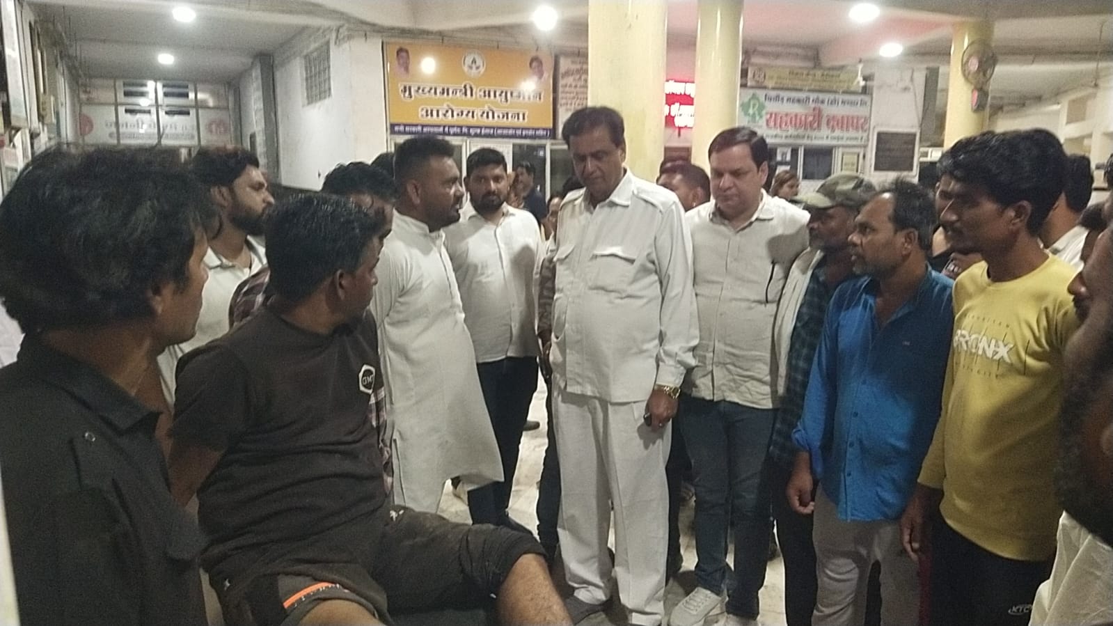 चित्तौड़गढ़ / निंबाहेड़ा - जिला चिकित्सालय का विधायक कृपलानी ने किया औचक निरीक्षण