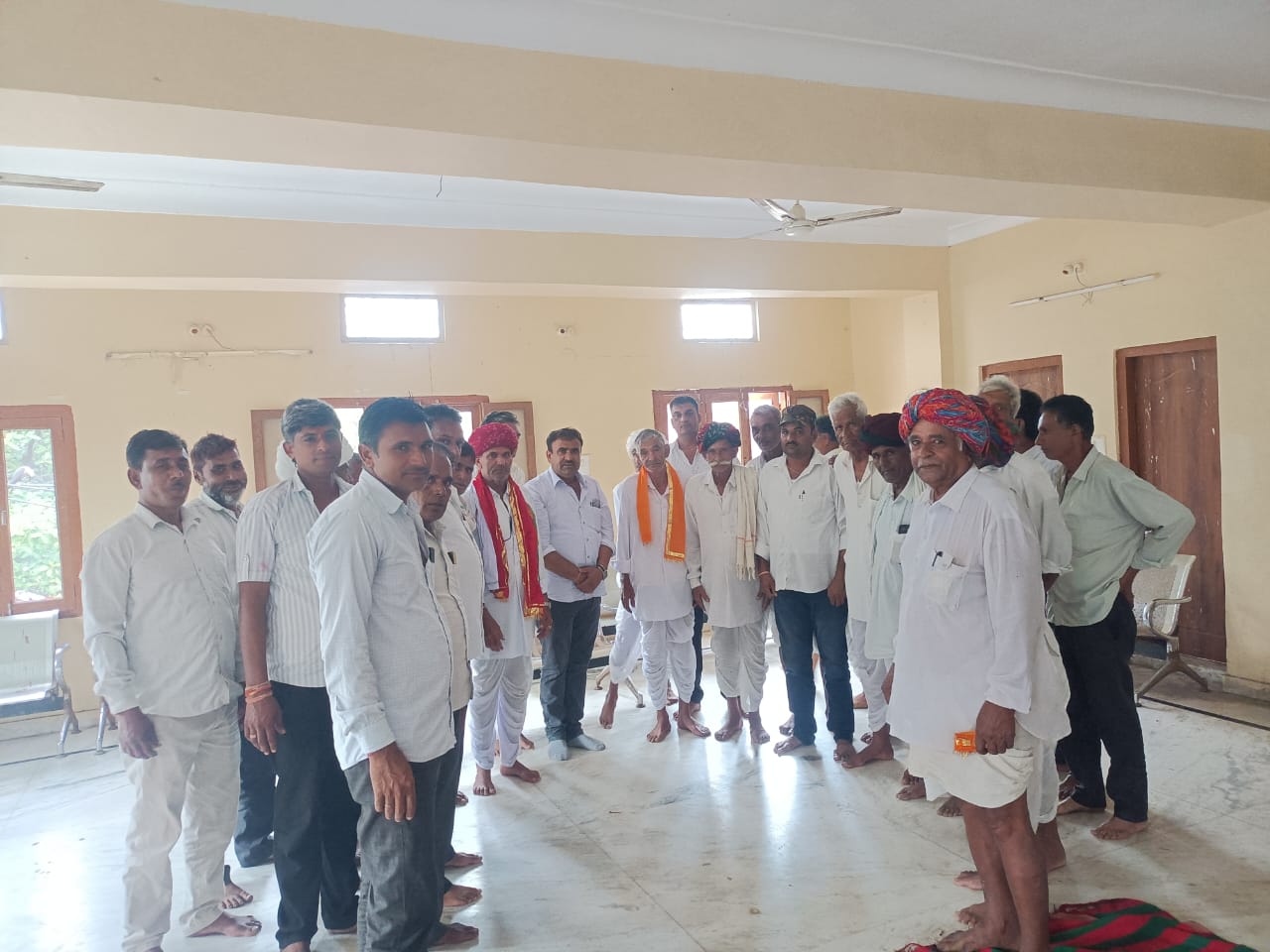 चित्तौड़गढ़ / भदेसर - जाट समाज की बैठक में निर्विरोध चुने गए अध्यक्ष और युवा अध्यक्ष 