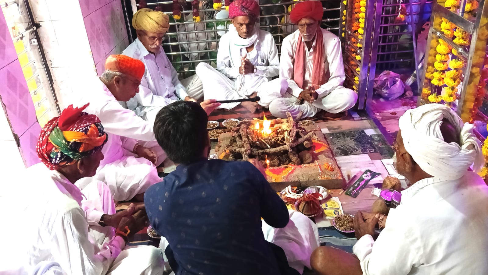  चित्तौड़गढ़ / बिनोता - नाग पंचमी पर बिनोता के खाकल देव मंदिर में उमड़ा श्रद्धा का सैलाब