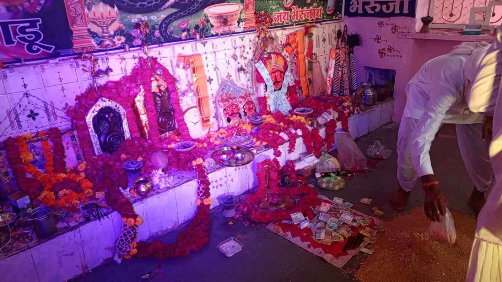  चित्तौड़गढ़ /चिकारड़ा  - नाग पंचमी के पर्व पर खाकल देव मंदिर पर हुआ विविध आयोजन