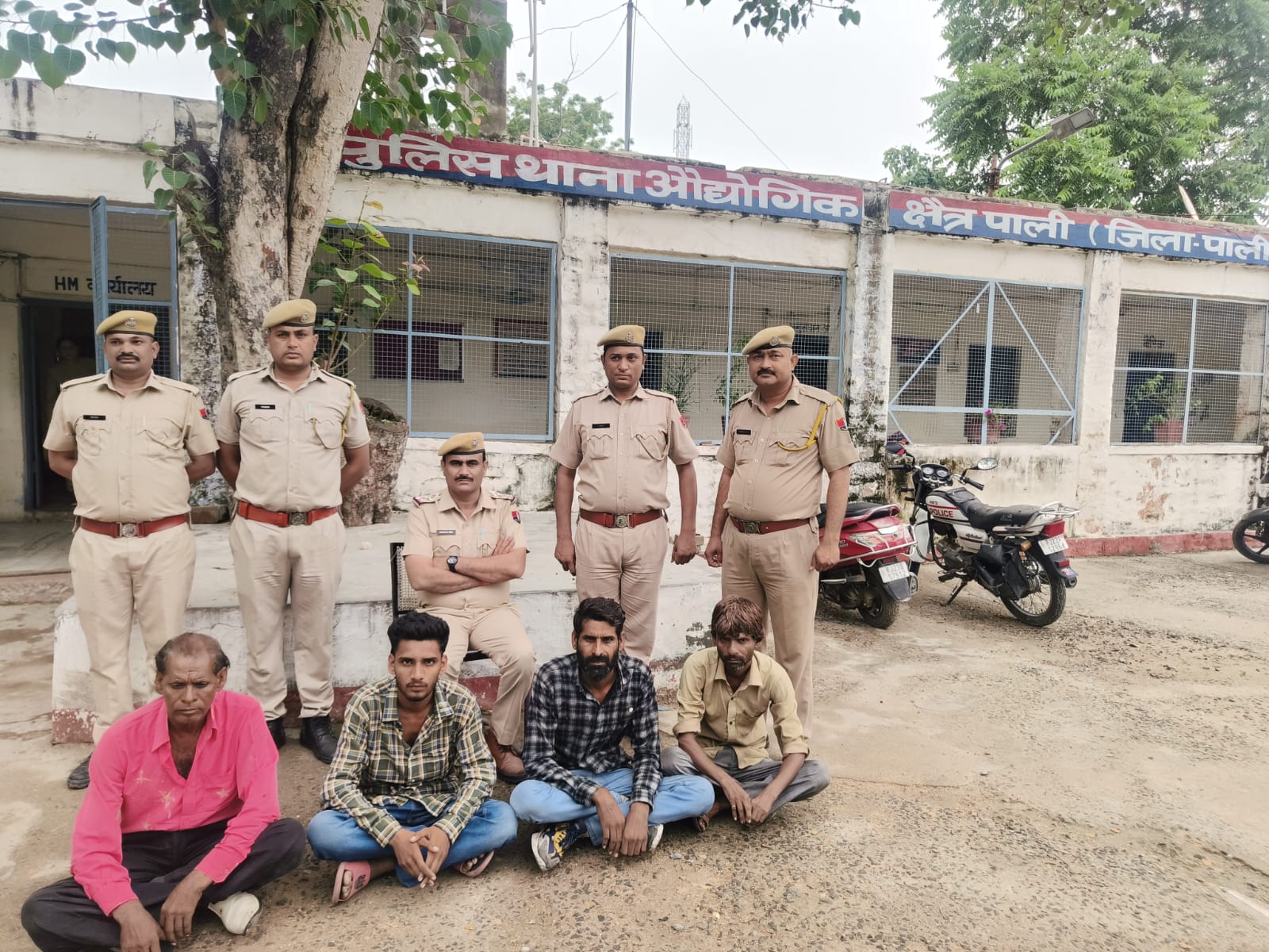 पाली/  पोक्सो एक्ट के तहत चार आरोपी गिरफ्तार  