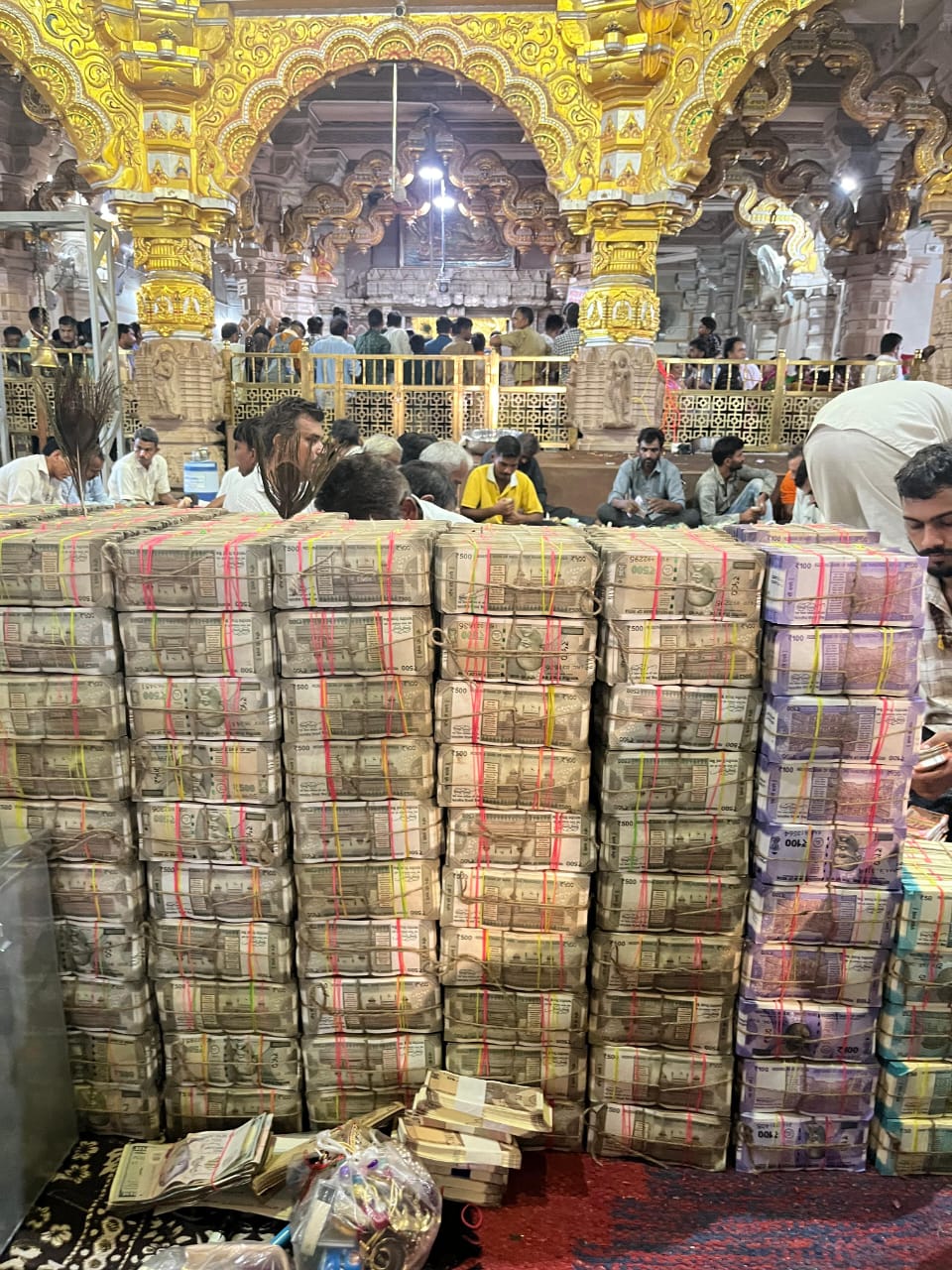 चित्तौड़गढ़ - सांवलियाजी सेठ के भंडार से निकले 28.32 करोड़, 1.4 किलो सोना और 204 किलो से ज्यादा चांदी