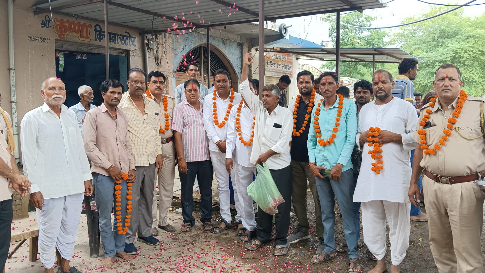  चित्तौड़गढ़ / बिनोता - पद यात्रियों का रास्ते में जगह-जगह हुआ स्वागत