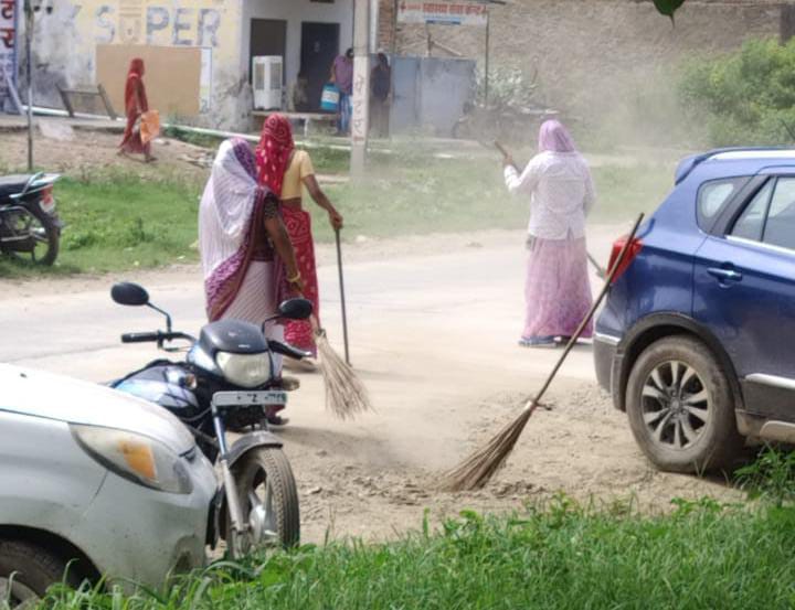  चित्तौड़गढ़ / कपासन -  आकोला मे स्वच्छता अभियान जारी, वार्डवार सफाई कार्य करने के लिये कार्य योजना तैयार