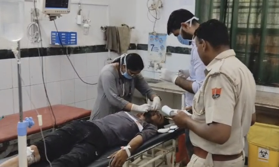 पाली/ दो बाइकों की टक्कर, बच्ची सहित तीन घायल