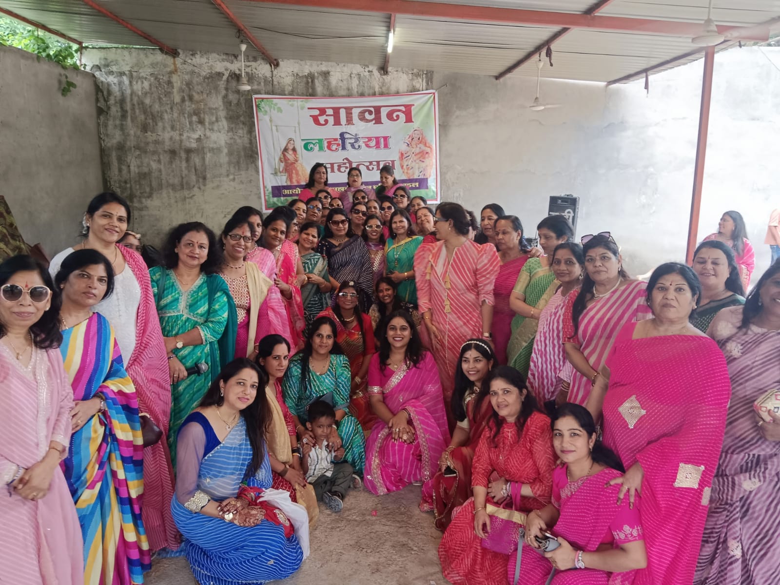  चित्तौड़गढ़ - महावीर जैन महिला मंडल ने लहरिया महोत्सव मनाया