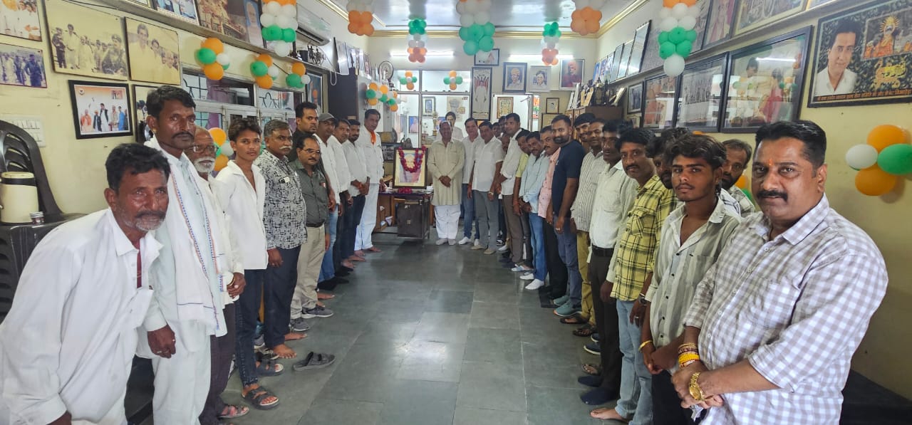  चित्तौड़गढ़ / निंबाहेड़ा -  पूर्व प्रधानमंत्री वाजपेयी की पुण्यतिथि पर किए श्रद्धासुमन अर्पित