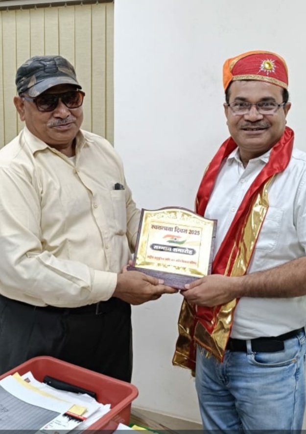  चित्तौड़गढ़ / निंबाहेड़ा - प्रभाकर मिश्रा का मेवाड़ी परंपरा के साथ सम्मान