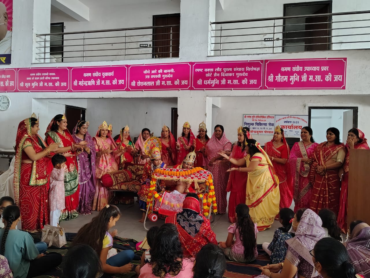 चित्तौड़गढ़  - त्याग करने से पुण्य का मार्ग प्रशस्त होता है - धर्म मुनि महाराज                                                     