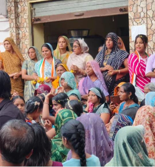 प्रतापगढ़ / छोटीसादड़ी - भगवान बाबा रामदेव की शोभायात्रा का किया स्वागत