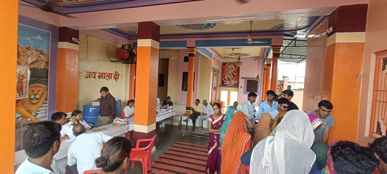  चित्तौड़गढ़ / कपासन - हथियाना में दो दिवसीय आयुर्वेद कैम्प का शुभारंभ 
