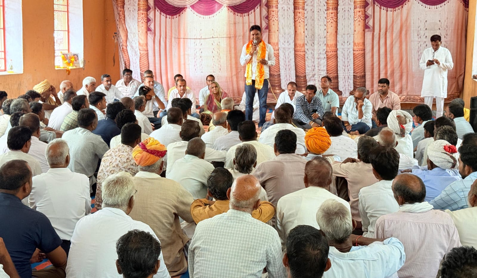 चित्तौड़गढ़  -  घोसुण्डा व भदेसर मण्डल के कार्यकर्ताओ की बैठक आयोजित