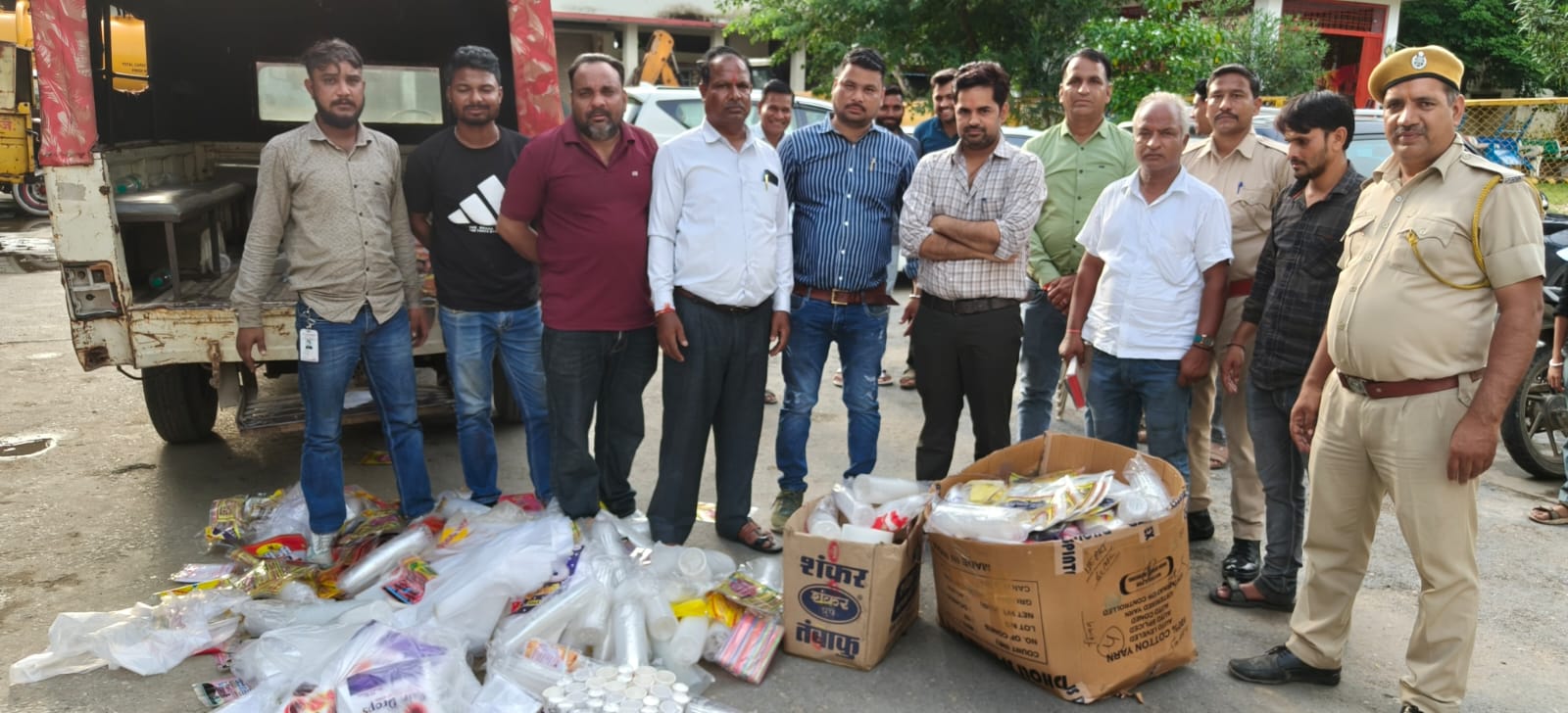 चित्तौड़गढ़ - नगर परिषद का पॉलिथीन जप्ती अभियान जारी, 200 किलो पॉलीथीन पकड़ा, 12800 का जुर्माना वसूला