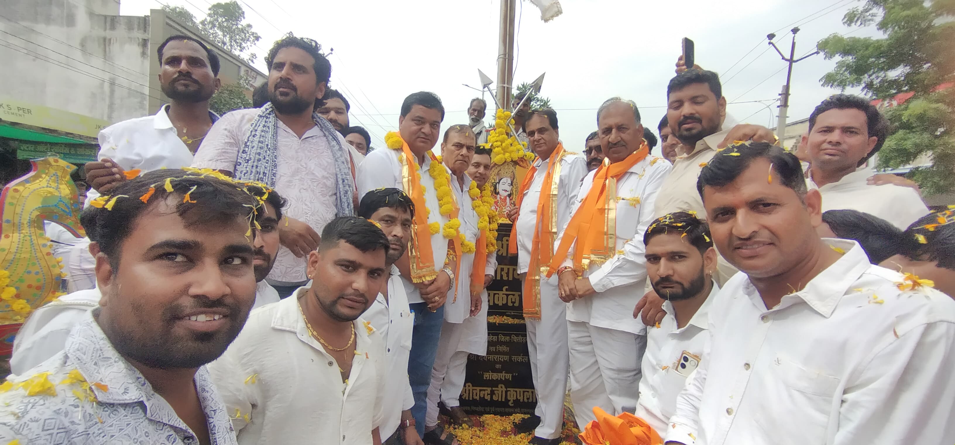 चित्तौड़गढ़ / निंबाहेड़ा - श्री देवनारायण सर्कल का विधायक कृपलानी ने किया लोकार्पण